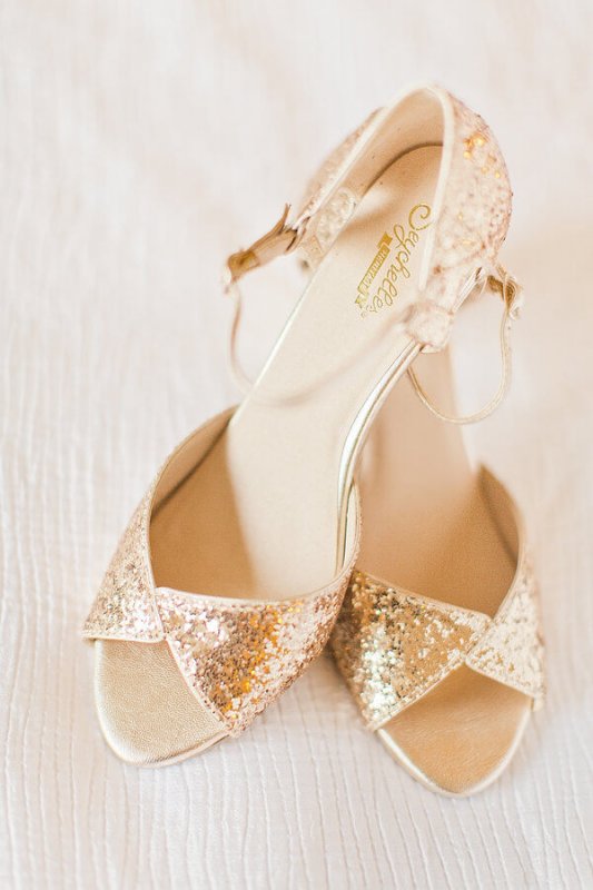 31 Amazing Designer Wedding Shoes That Truly Make An Impression - Scoopify